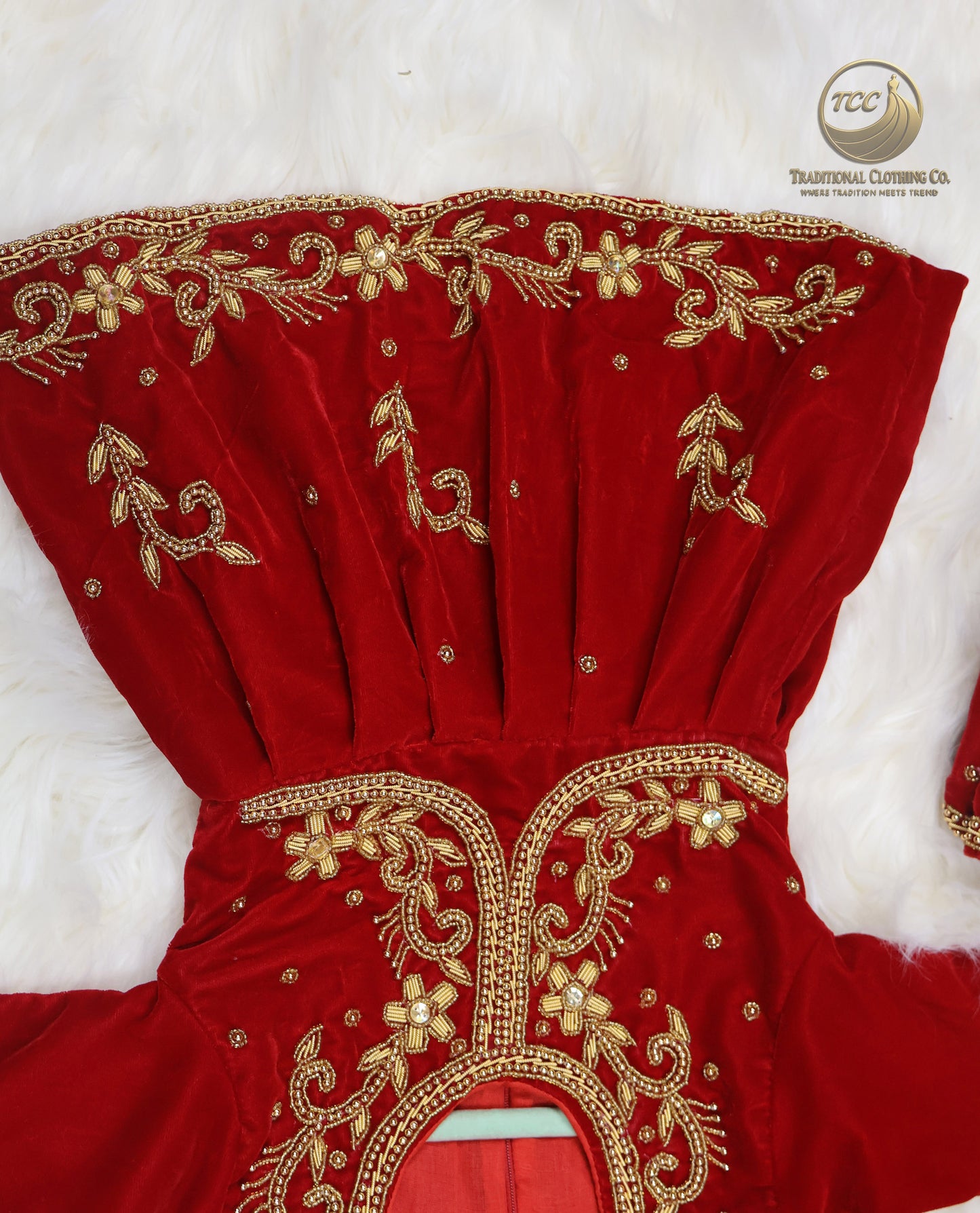 Traditional 4-Piece Pasni Set – Embroidered Festive Wear with Matching Topi & Shoes