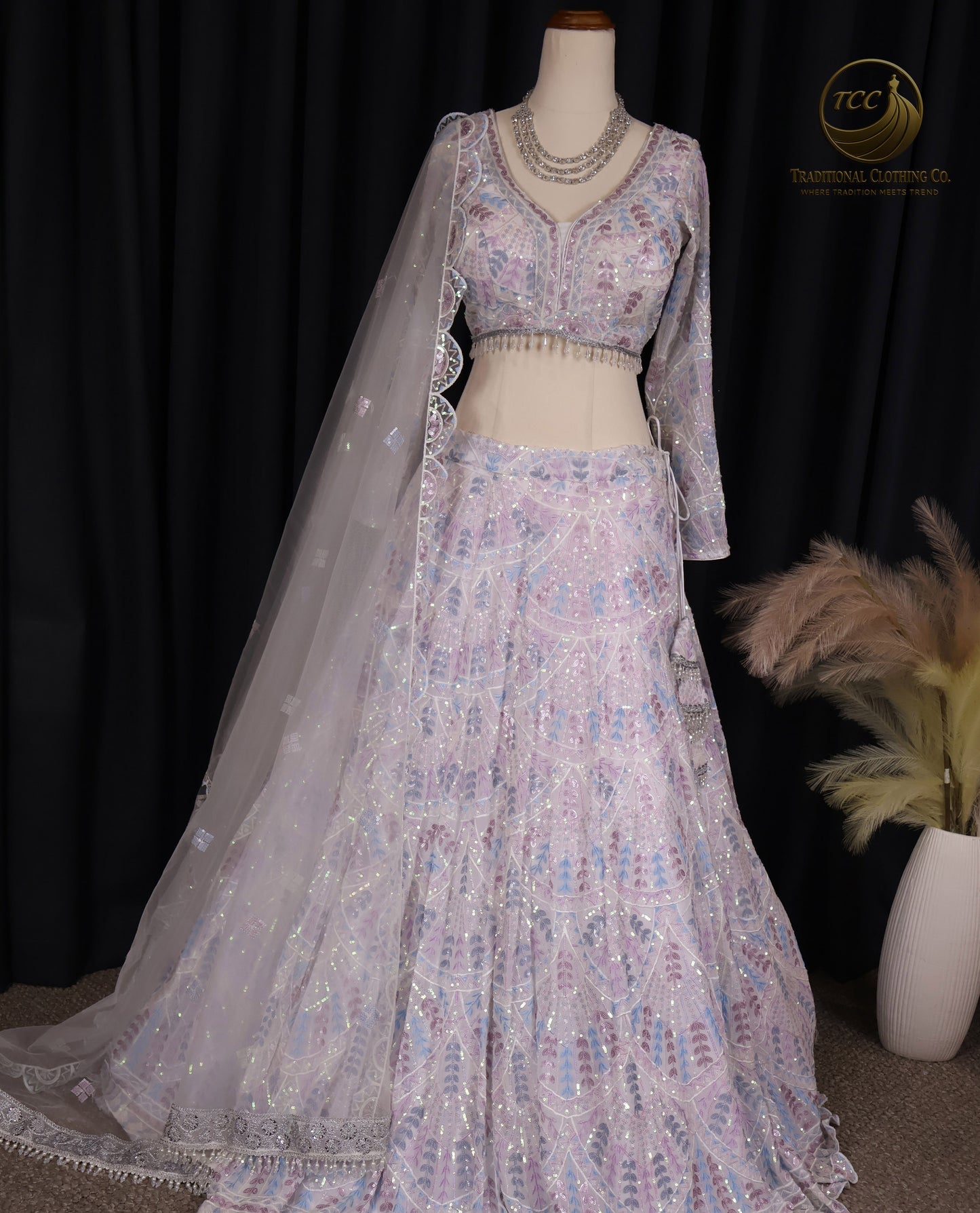 Elegant Embroidered Lehenga Choli – 3-Piece Traditional Set with Dupatta