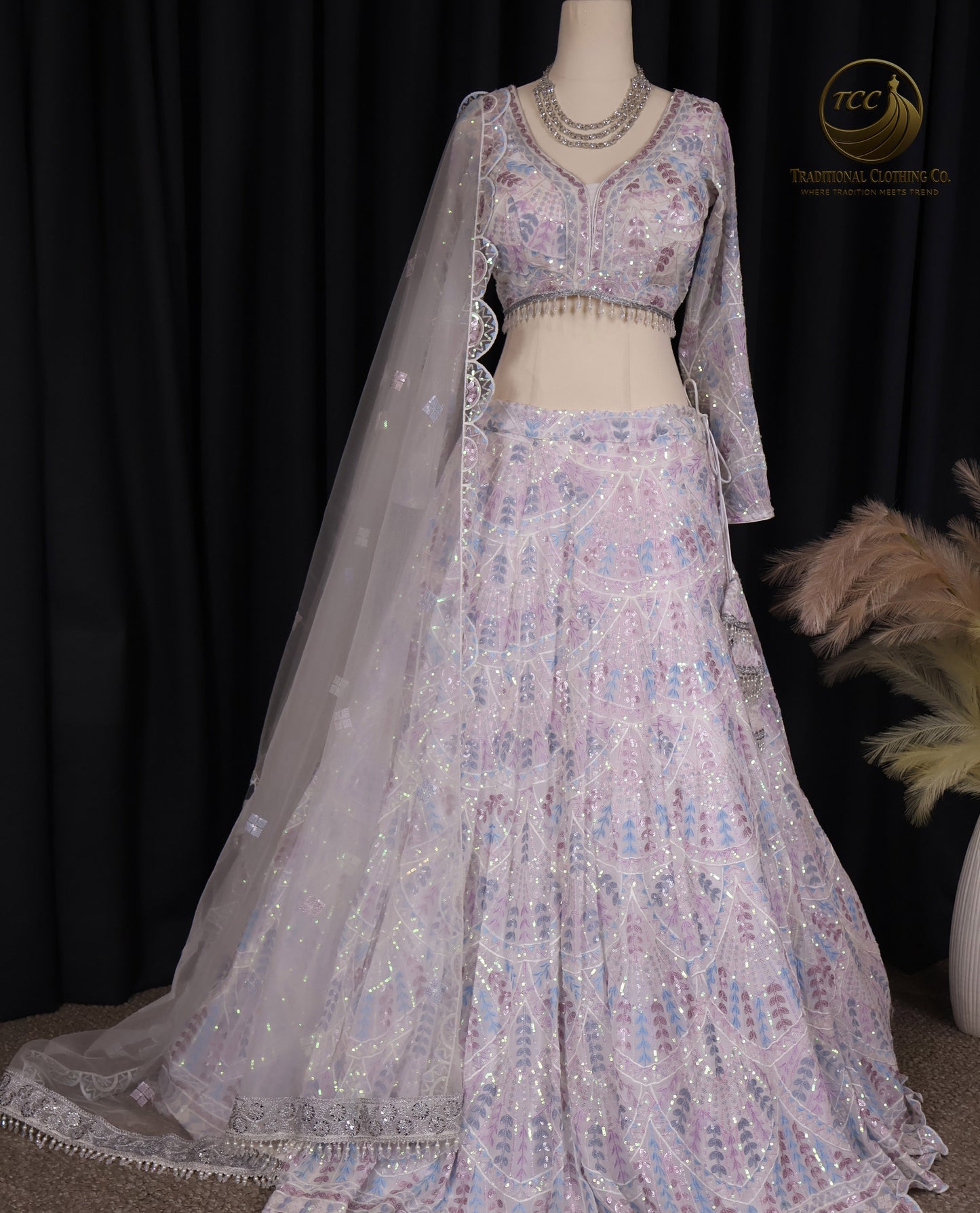 Elegant Embroidered Lehenga Choli – 3-Piece Traditional Set with Dupatta