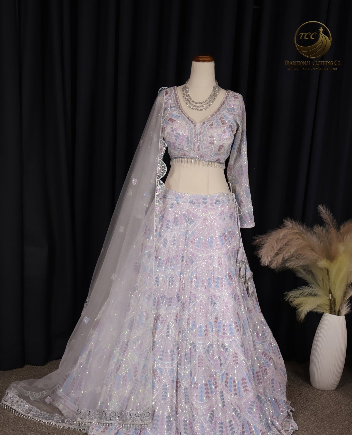 Elegant Embroidered Lehenga Choli – 3-Piece Traditional Set with Dupatta