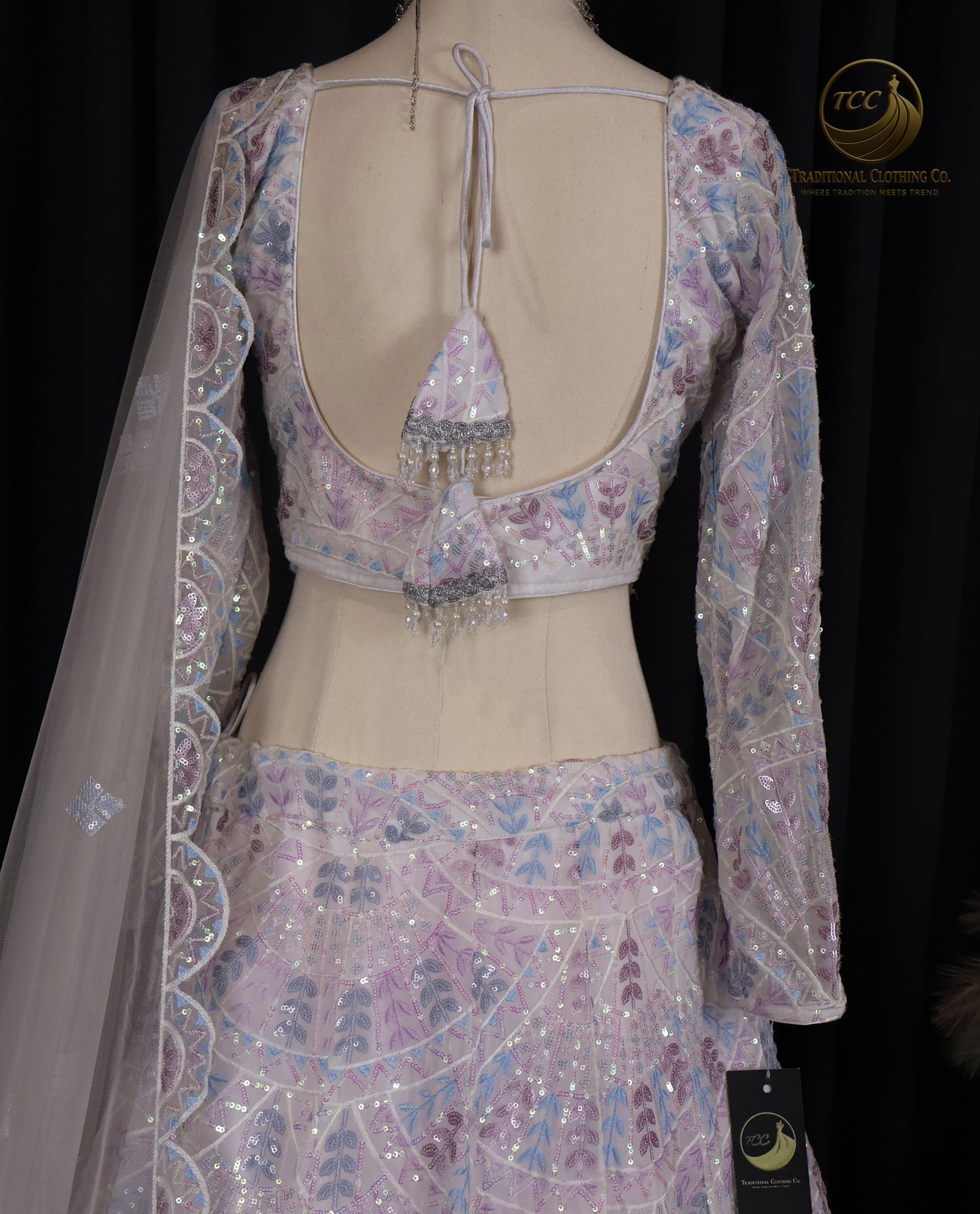 Elegant Embroidered Lehenga Choli – 3-Piece Traditional Set with Dupatta
