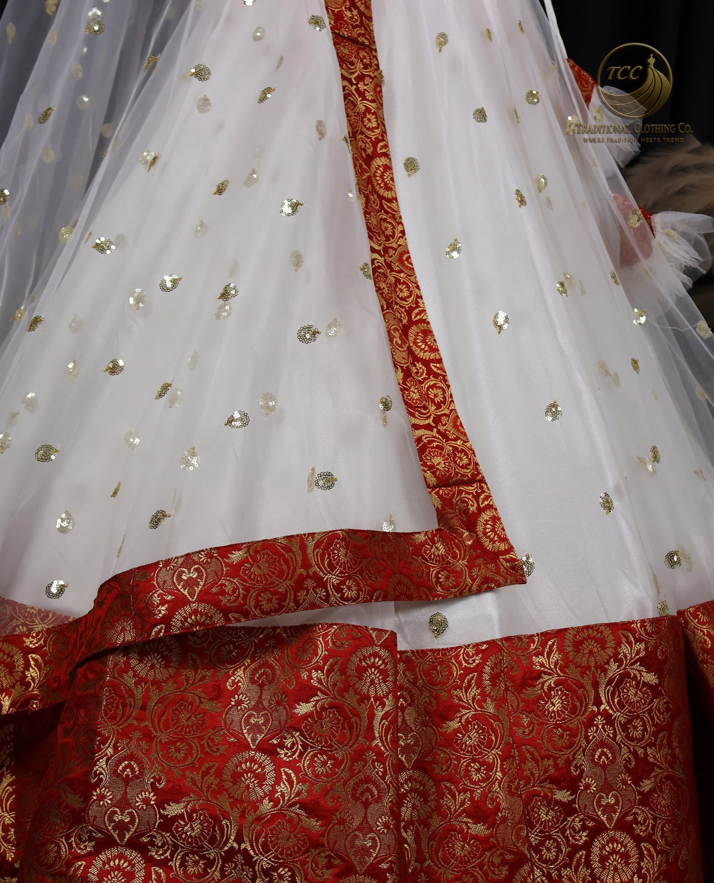 Traditional Red and White Embroidered Lehenga Choli – 3-Piece Set with Dupatta