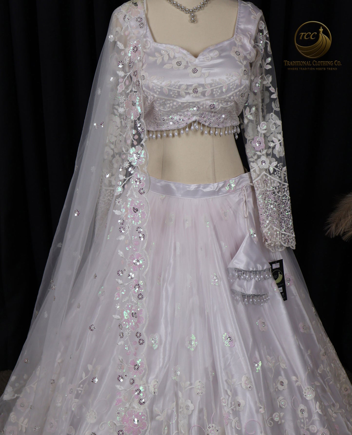 Elegant White and Silver Embroidered Lehenga Choli – 3-Piece Set with Dupatta
