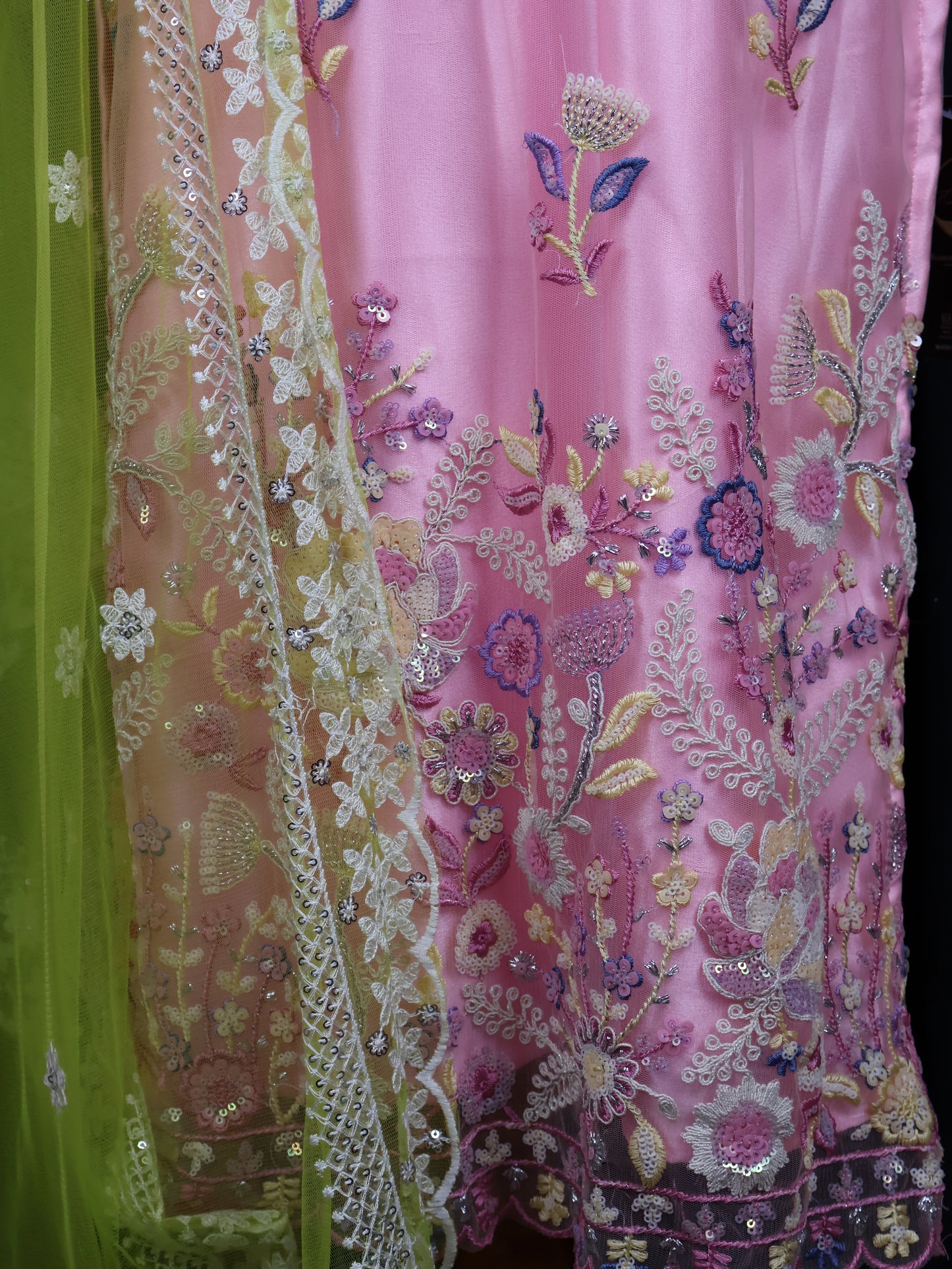 Pink Floral Embroidered Boutique kurti set with Yellow-Green Dupatta | Boutique Edition