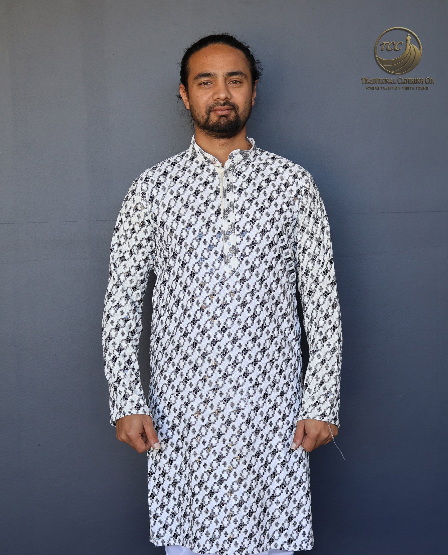 Men’s Chikankari Kurta Set – Geometric Embroidery with Full Sleeve Traditional Wear