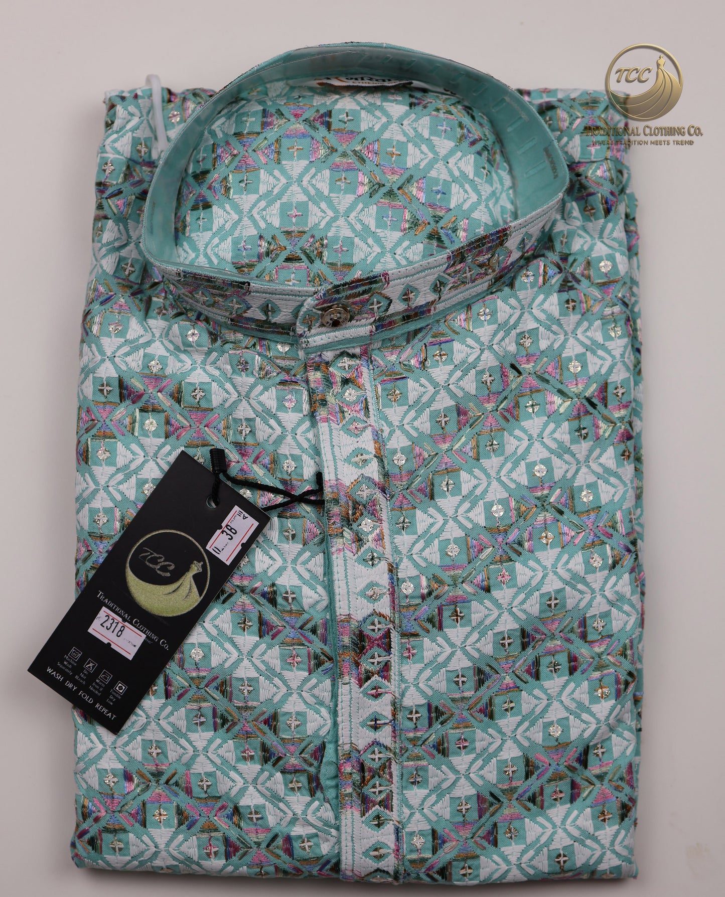 Men’s Chikan Kari Kurta – Traditional Embroidery – Available in Pink, Peach, Turquoise & Beige