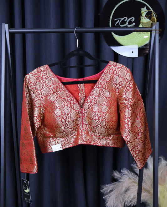 Red & Gold Embroidered Long-Sleeve Saree Blouse – Elegant Festive & Wedding Wear