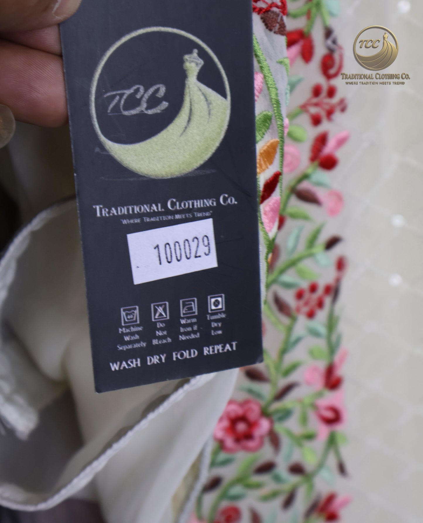 White Floral Embroidered Sequin Saree – Elegant Traditional Festive Wear | Ready to Wear - Boitique Edition
